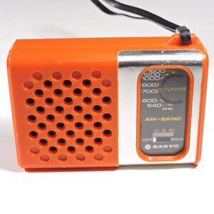 1980's Sanyo Orange AM Transistor Radio -  Working